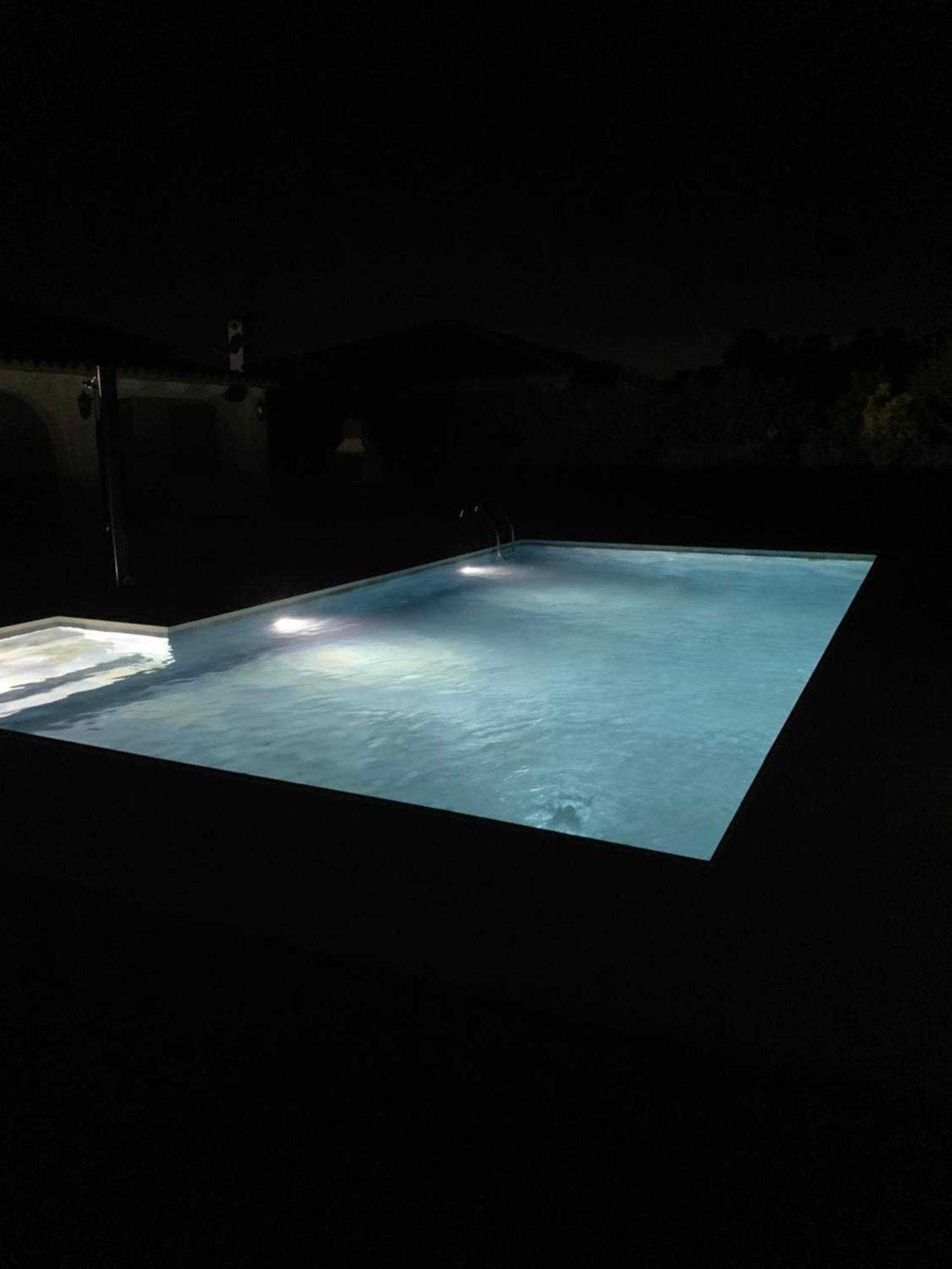 Traumhaus Fuer 6 Personen Mit Spektakulaerem Privaten Pool Und Schoenem Ausblick In Die Natur Hozanejos Kültér fotó