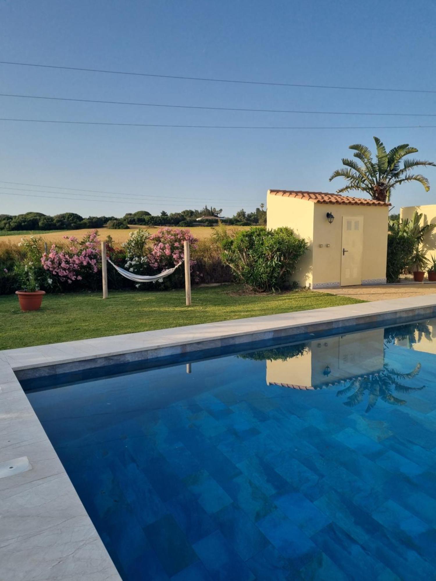 Traumhaus Fuer 6 Personen Mit Spektakulaerem Privaten Pool Und Schoenem Ausblick In Die Natur Hozanejos Kültér fotó