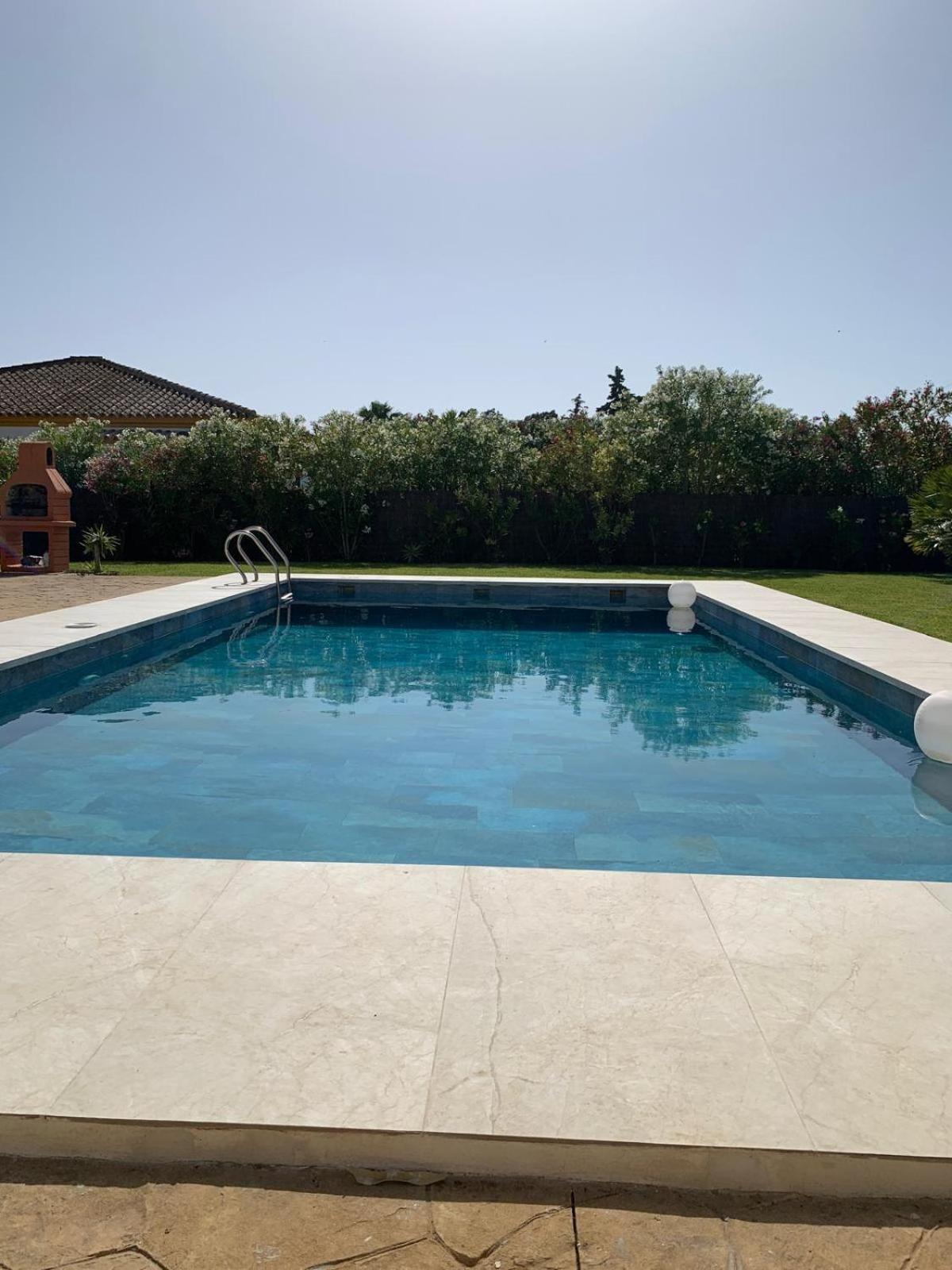 Traumhaus Fuer 6 Personen Mit Spektakulaerem Privaten Pool Und Schoenem Ausblick In Die Natur Hozanejos Kültér fotó