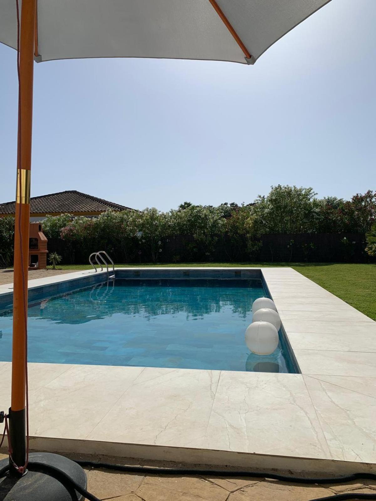 Traumhaus Fuer 6 Personen Mit Spektakulaerem Privaten Pool Und Schoenem Ausblick In Die Natur Hozanejos Kültér fotó